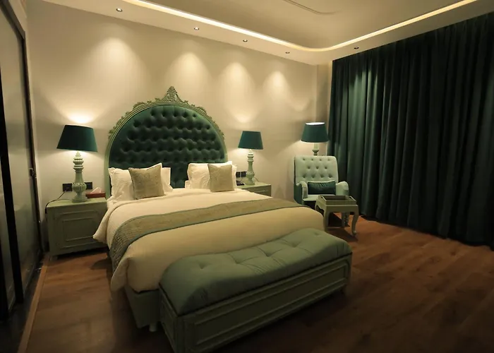 The Royal Venetian